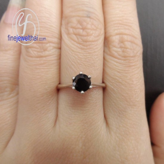 แหวนนิล-แหวนเงิน-แหวนพลอย-นิลแท้-R1130on