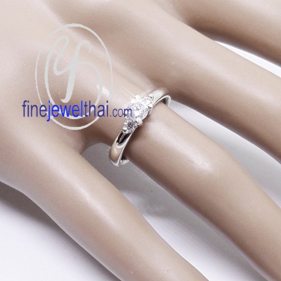 แหวนทองคำขาว-แหวนเพชร-ทองคำขาว-เพชรแท้-แหวนหมั้น-แหวนแต่งงาน-Finejewelthai - R1208DWG
